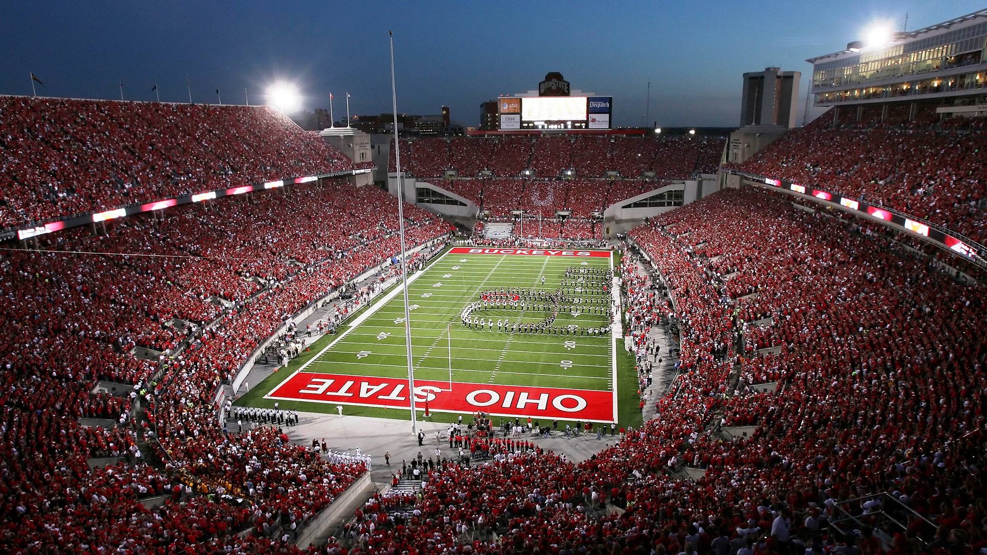 拜仁边路传中战术续写辉煌,攻击线火力全开,拜仁攻势足球